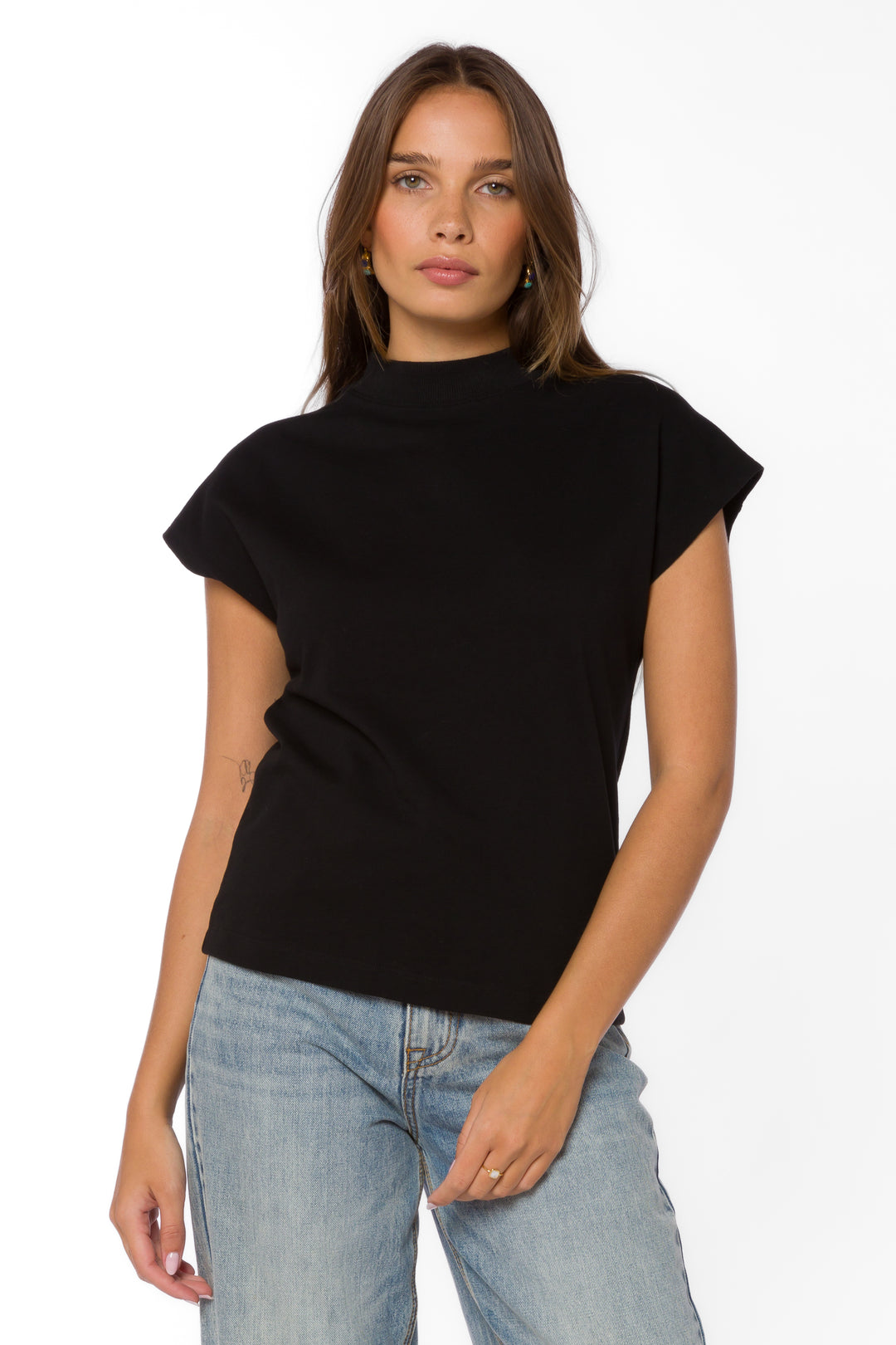 Elizette Black Tee - Tops - Velvet Heart Clothing