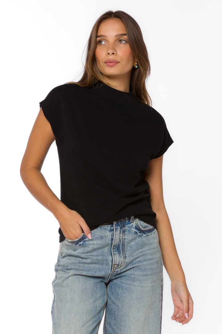 Elizette Black Tee - Tops - Velvet Heart Clothing