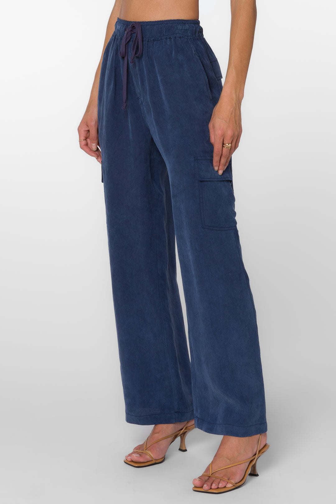 Lynlee Navy Pants