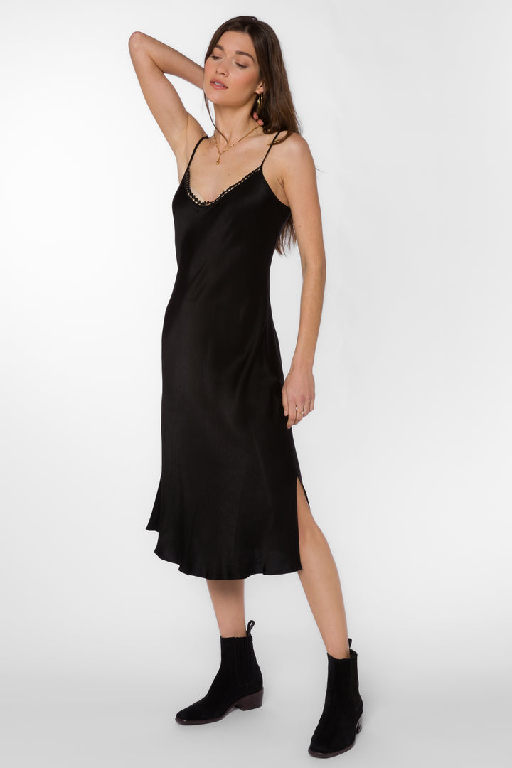 Vanessa Black Dress - Dresses - Velvet Heart Clothing